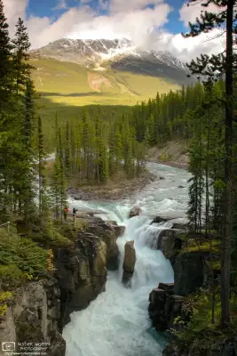 Sunwapta Falls in Jasper National Park, Alberta, Canada.