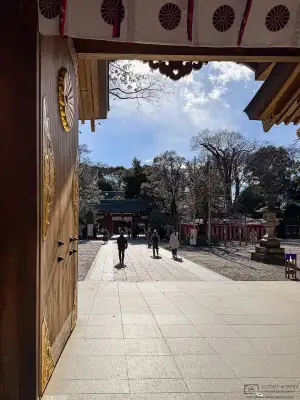 Entering the main premises of Okunitama Shrine in Fuchu, Tokyo.