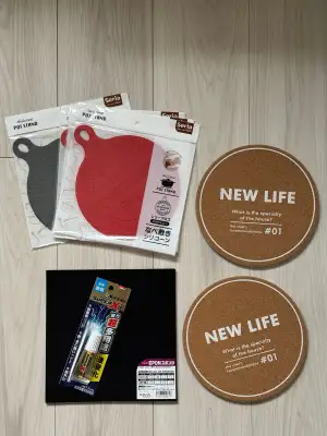 The raw components for the build, as purchased at a Seria 100 Yen-shop.