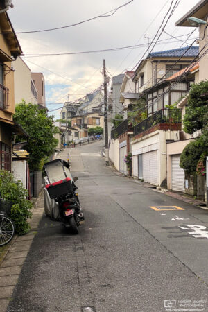 A quiet scene from an early-morning walk around the Shimura area of Itabashi-ku in Tokyo, Japan.