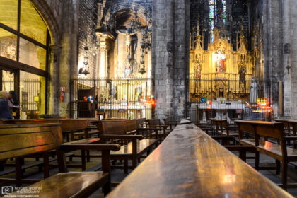 An interior shot of Santa Maria del Pi, a 15th century gothic church in the Barri Gòtic district of Barcelona, Spain.